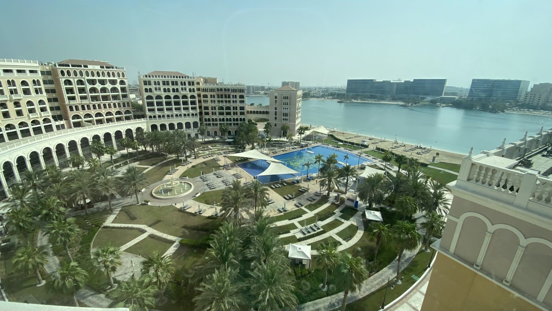ritz carlton abu dhabi review
